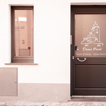 Domo Orise Alloggio In Pieno Centro Орозей Екстер'єр фото